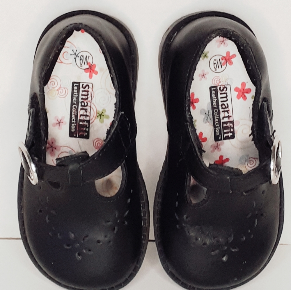 Smartfit Black Leather Toddler Girls T-Strap Classic Size 6W